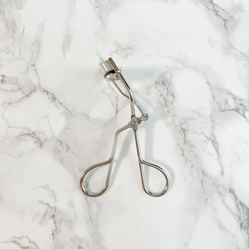 Koji Curving Eyelash Curler for Beautiful Curly Eyelashes