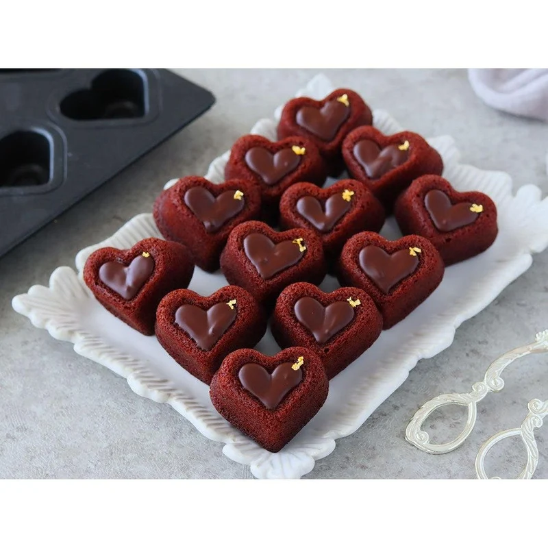 Matsunaga Double-Heart Cake Mold (Teflon-Coated Baking Mold) 12 Wells