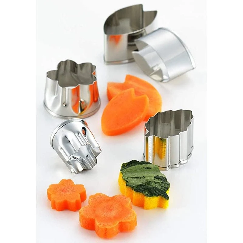 Yoshikawa Sakura Cherry Blossom Vegetable Cutters (Set of 5) YJ2790