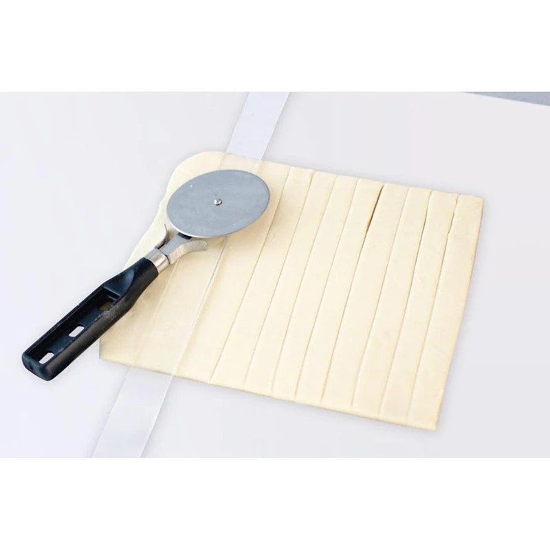 Tiger Crown Pizza Wheel Cutter Rolling Dough Slicer 542