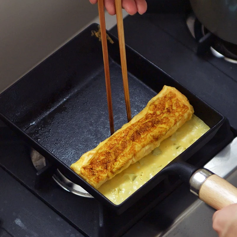 Iwachu Nambu Japanese Cast Iron Tamagoyaki Pan 24017