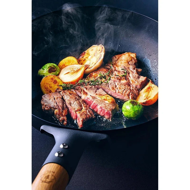 Takumi Japan Iron Frying Pan Magma Plate Natural Non Stick Pan 24cm