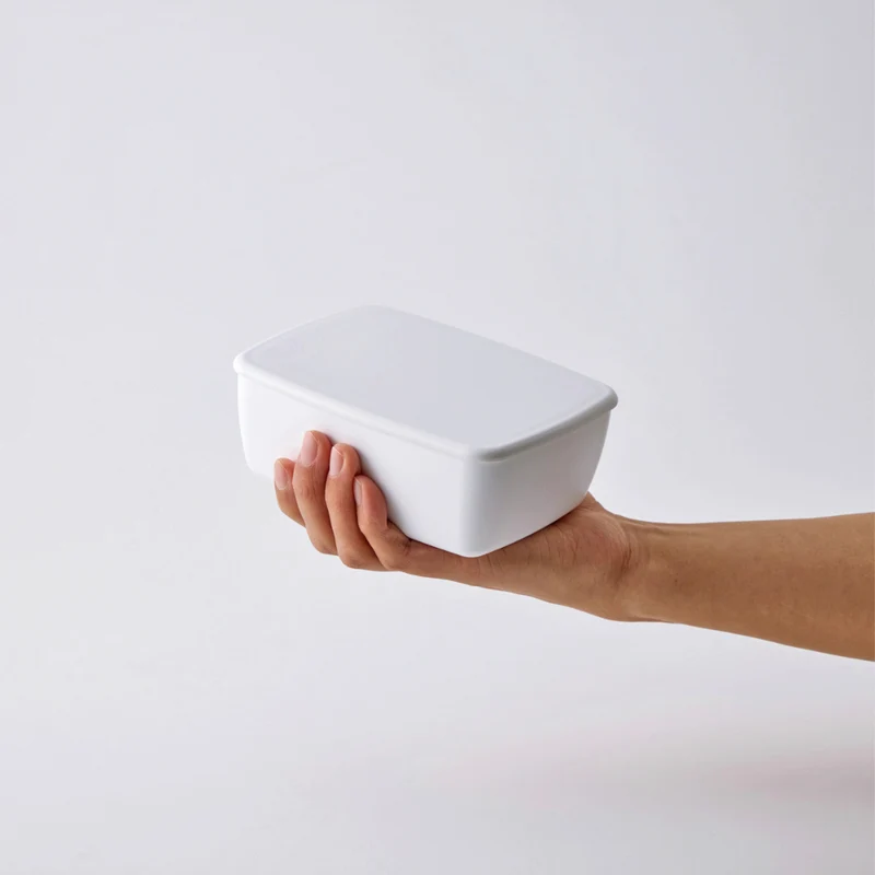 Minimalist White Microwaveable Bento Lunch Box Big Capacity 600ml