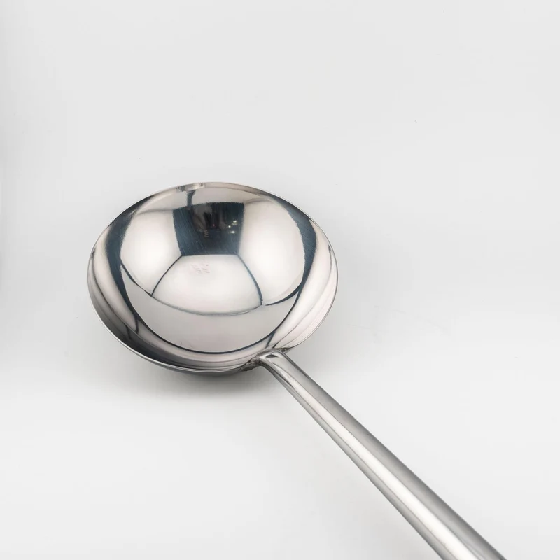 Light Japanese Stainless Steel Wok Ladle (160ml Capacity) ⌀110mm