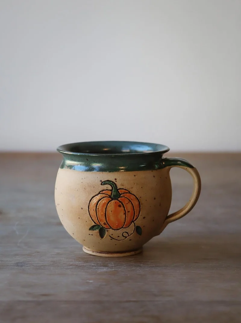 Keramik Tasse Kürbismotiv Handmade
