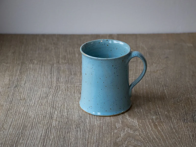 Handgemachte Keramik Tasse gerade
