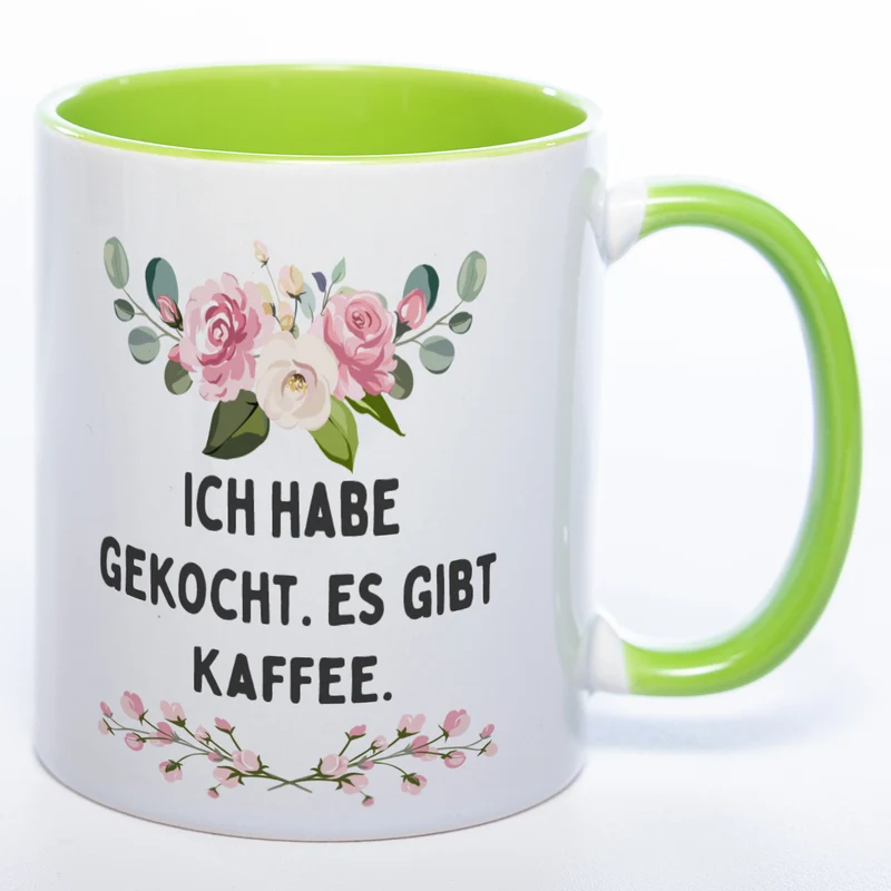 Blümchen-Tasse mit Spruch "Ich habe gekocht. Es gibt Kaffee" - Lustige Kaffeetasse spülmaschinenfest