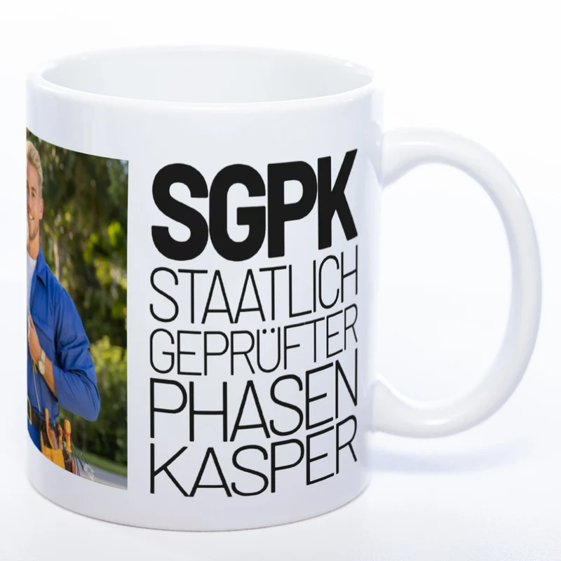 Freche Elektriker "SGPK" spülmaschinenfeste Tasse mit Foto (HD Druck) | Jetzt selbst gestalten!