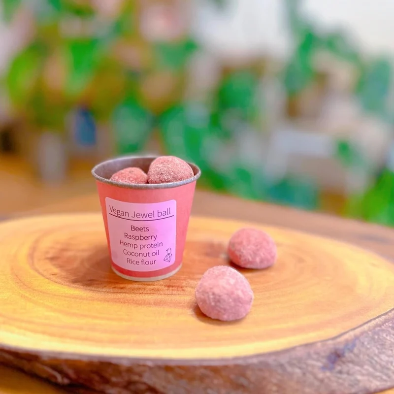 Vegan Jewel Ball
