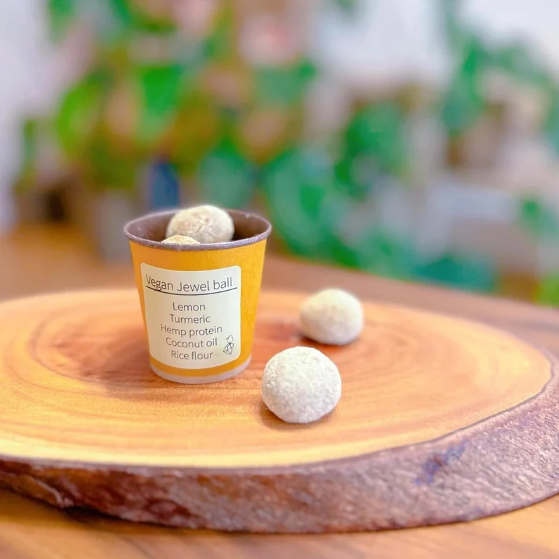 Vegan Jewel Ball