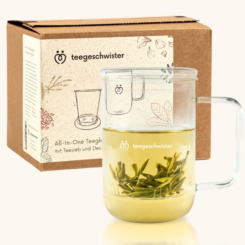 Teeglas mit Sieb