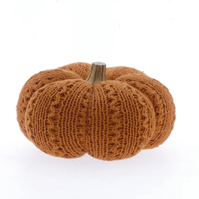 Stoffen pompoen in crewel-stijl met houten steel 15x13cm Orange