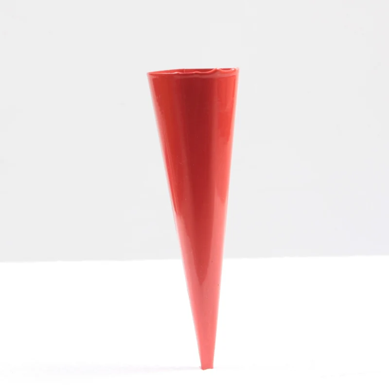 ZINK CONISCHE WAXINEHOUDER PUNT 20X4 CM ROOD