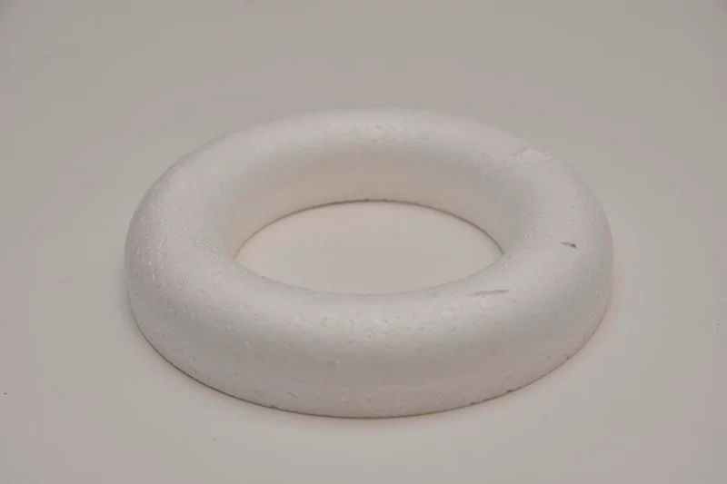RING Ø 17 x 3 cm halbrundes Styropor