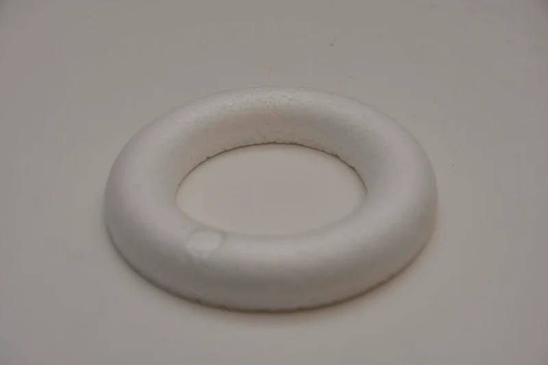 RING Ø 12 x 2 cm halbrundes Styropor