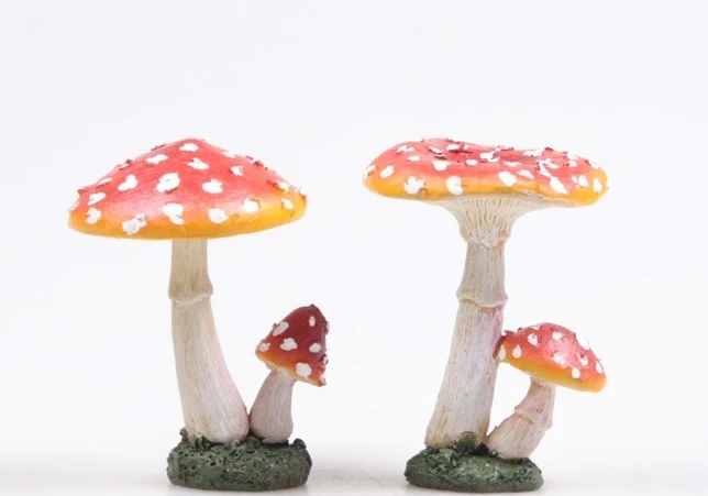 PILZ (2) 2 SORTIERT H10 CM POLYESTER