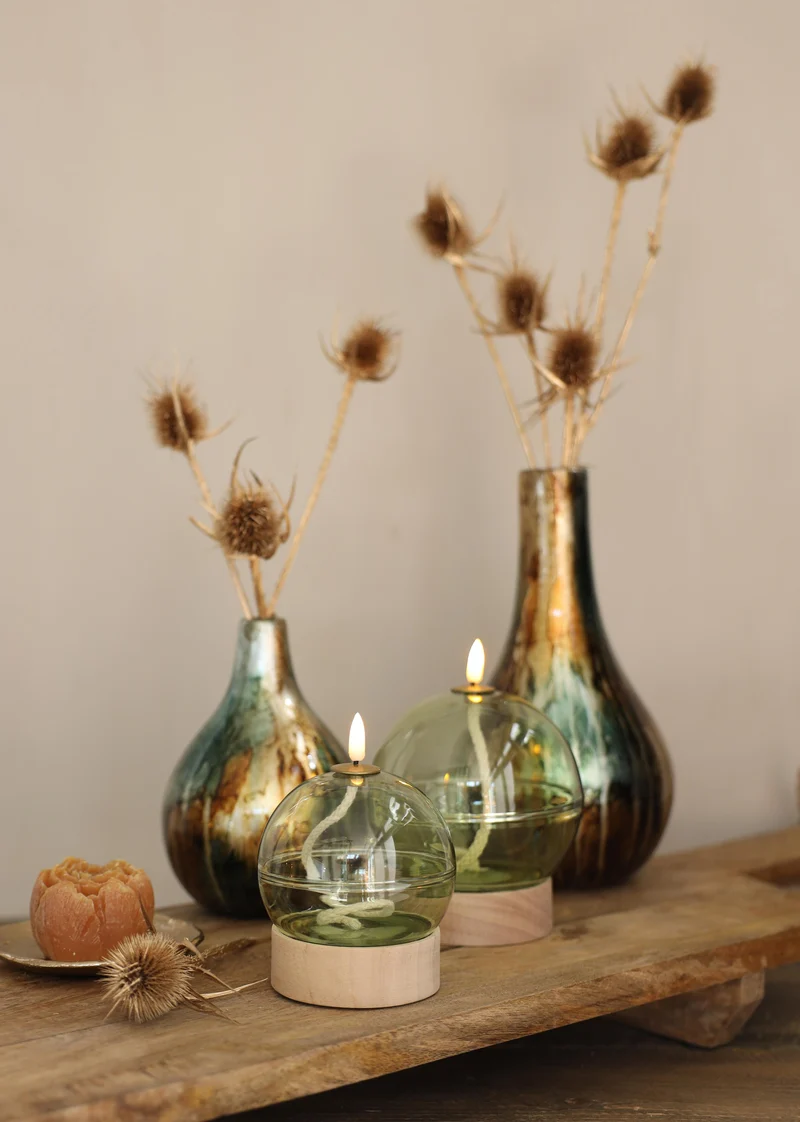 Led olielamp glas h16,5 Ø12 cm lichtgroen met timer