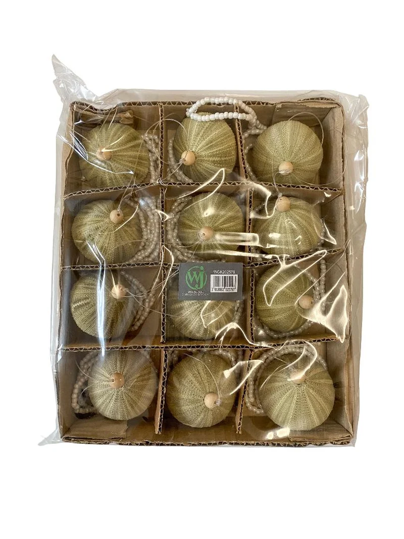 12x Zee-egel ornament hangend groen met witte kralen D6 H18cm