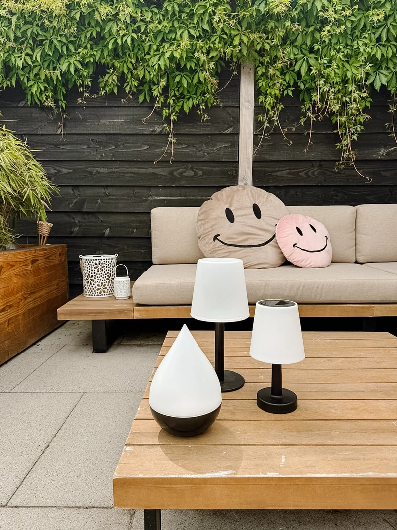 Tischleuchte Solar LED 15x15x32cm warmweiß