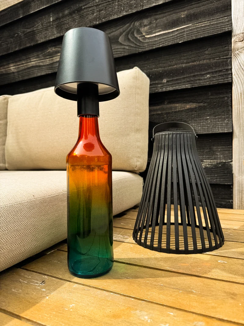 FLASCHENLAMPE 10X8CM SCHWARZ USB AUFLADBAR/ DIMMBAR