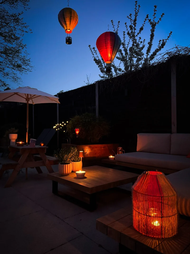 SOLAR HEISSLUFTBALLON 12LED MIT FLAMMENEFFEKT 11X36CM GRÜN