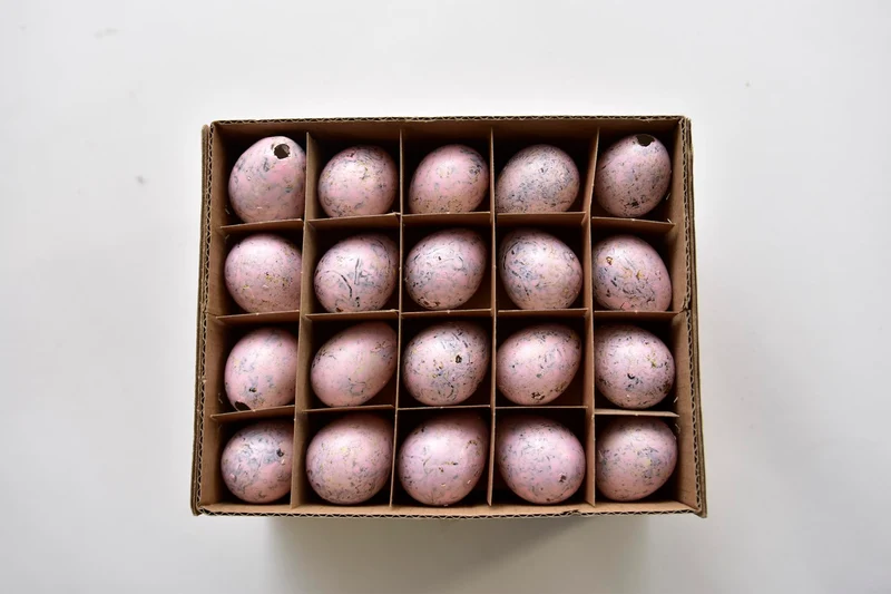 Schachtel mit 60 Wachteleiern Rosa