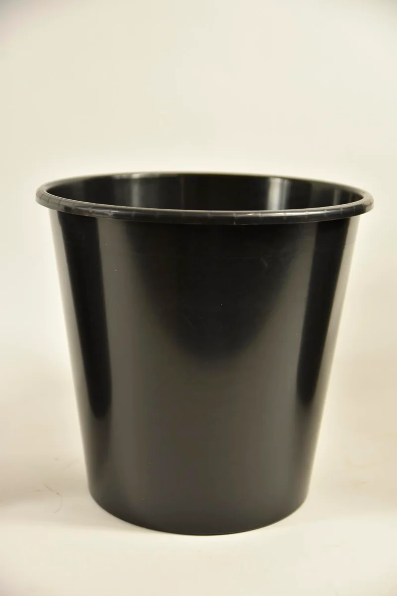 Blumenkübel schwarz Konika 3 Liter