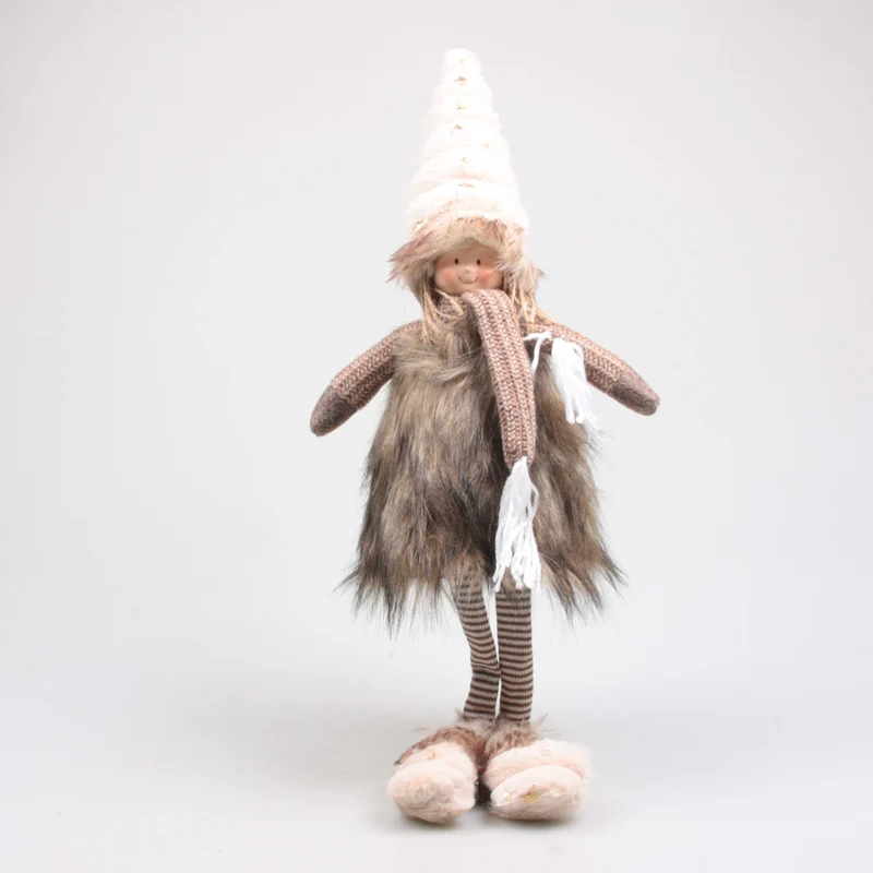 Gnomfrau stehend 12x9x32 cm beige