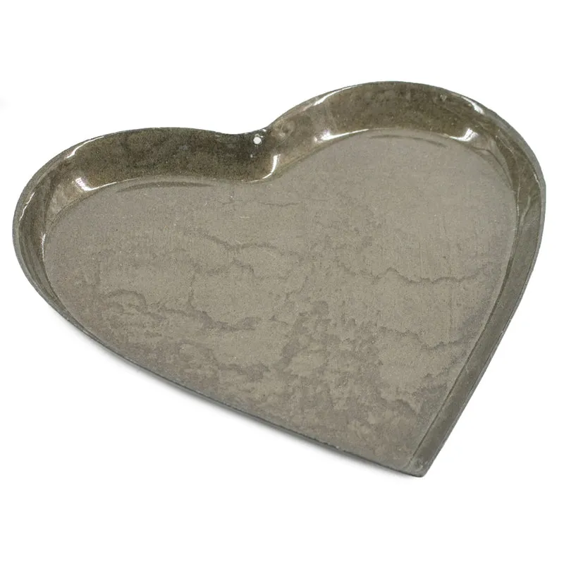 Metalltablett Herzform oliv 12,5x13x0,7cm