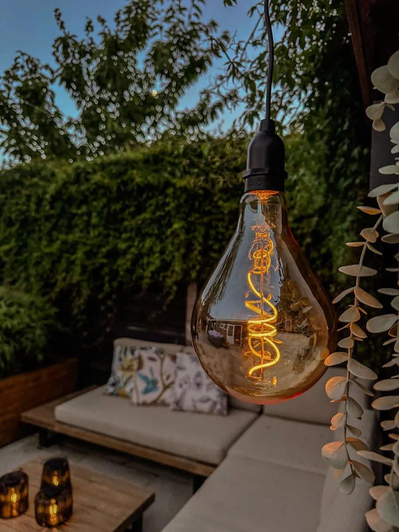 SOLAR LED RETRO LAMPE Ø13X20CM / INKL. SOCKEL/3M KABEL