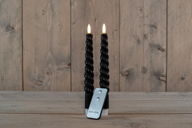 DINNER CANDLE B.O. 2PCS BLACK SWIRL WAX 23CM 3D DOCHT MIT FERNBEDIENUNG 2X2AAA
