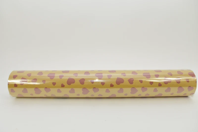 Rolle Papier ''straw-eco'' mit Herzen 60cm x 50mtr 65gr.
