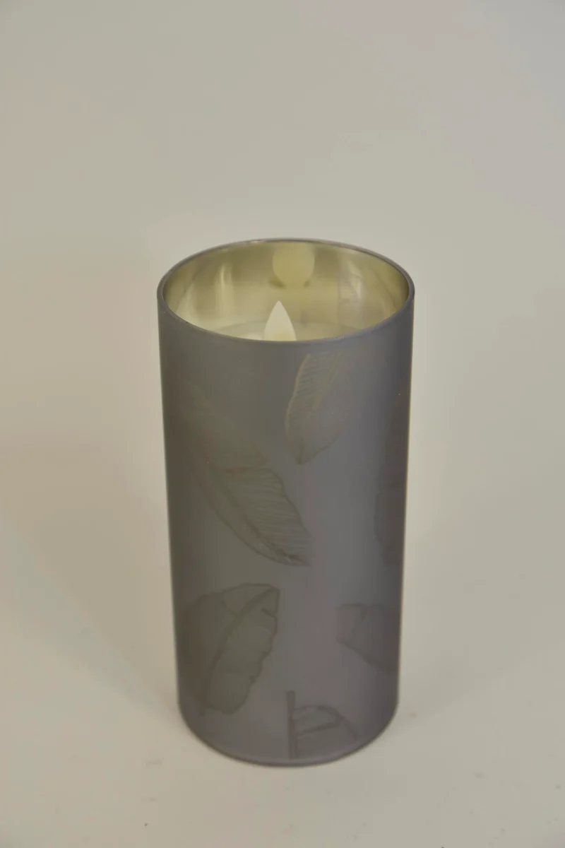 LED Kerze im Glasblatt 15cm silber (exkl. 3xAAA Batterie)