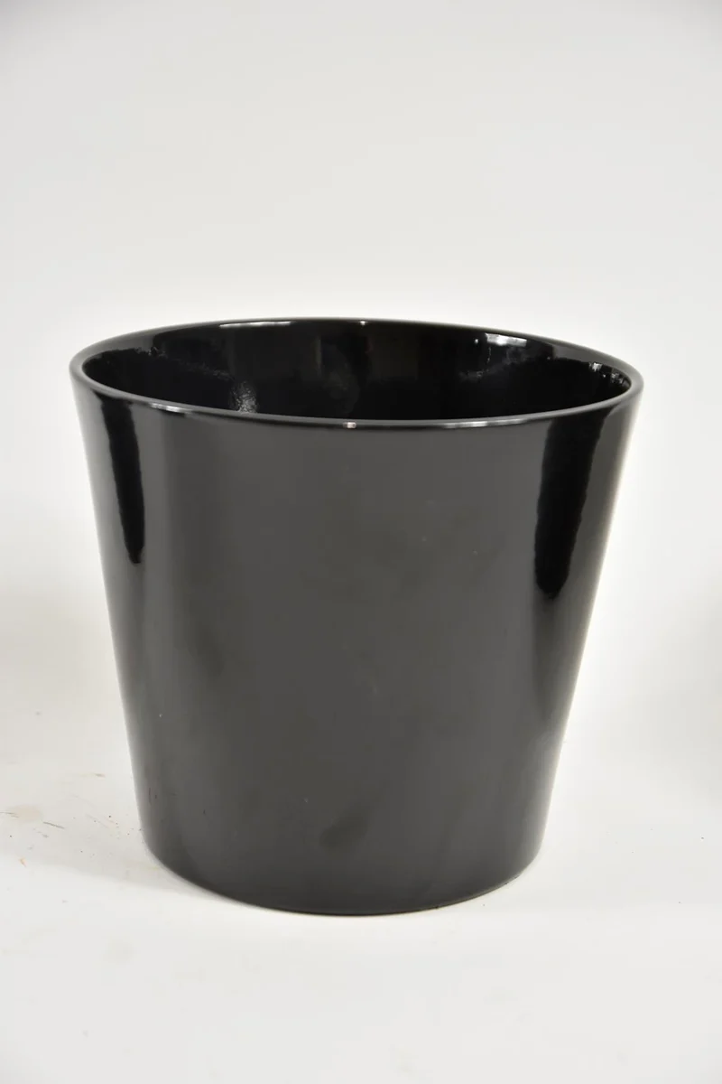 Konischer Topf schwarz glänzend 26 cm Serie 440
