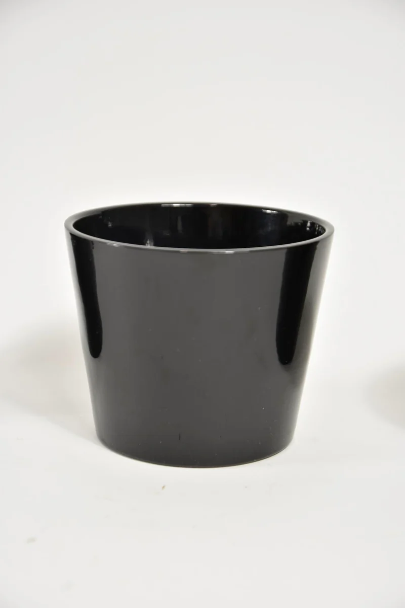 Konischer Topf schwarz glänzend 17 cm Serie 440