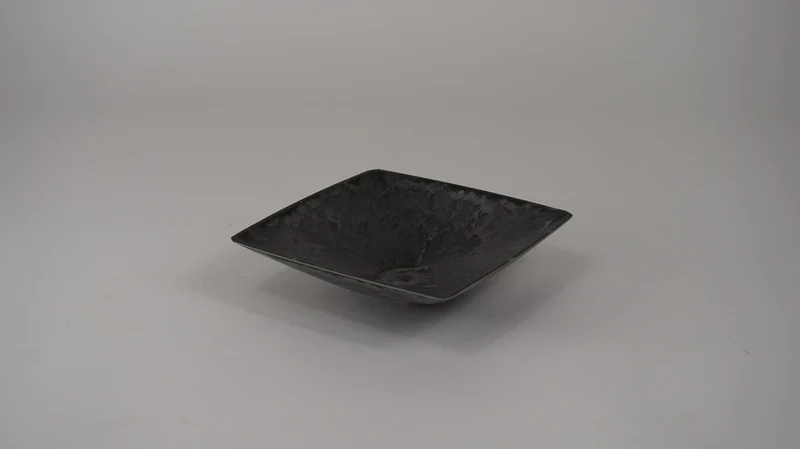 Quadratische Grau-Schale steigend klein 18x18x5cm