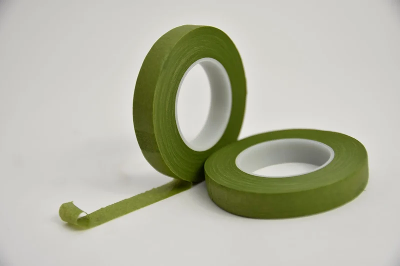 2er Pack Blumenklebeband hellgrün 13mm