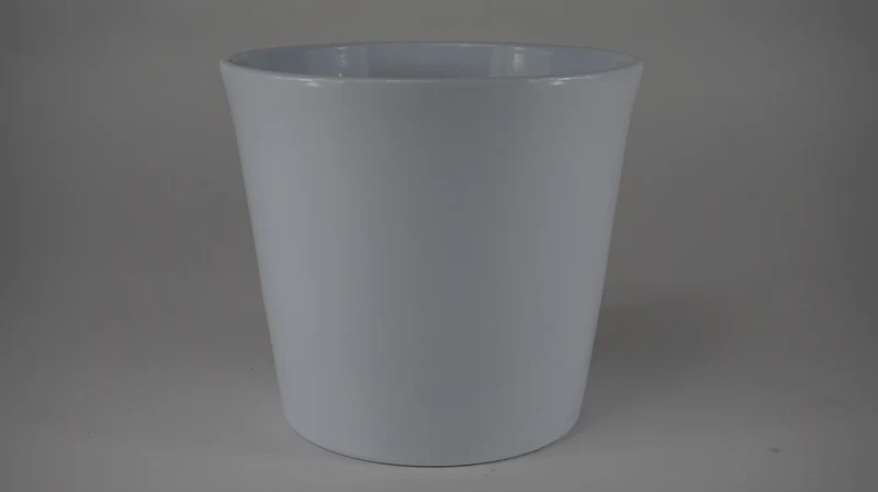 Konische Vase Glanzweiß 17 cm Serie 440